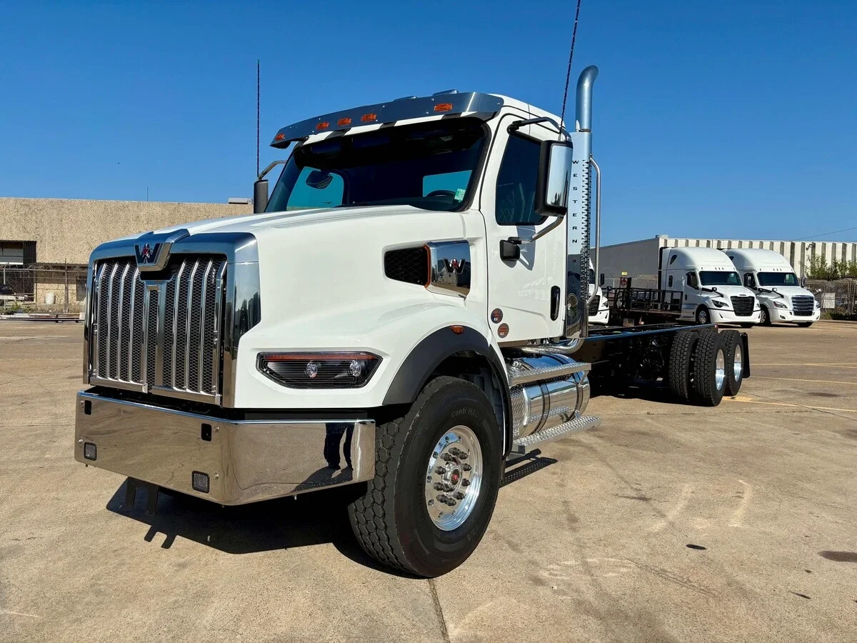 2027 Western Star 49X