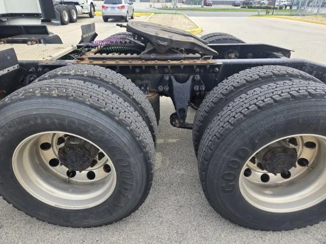 2021 International LT — photo 23