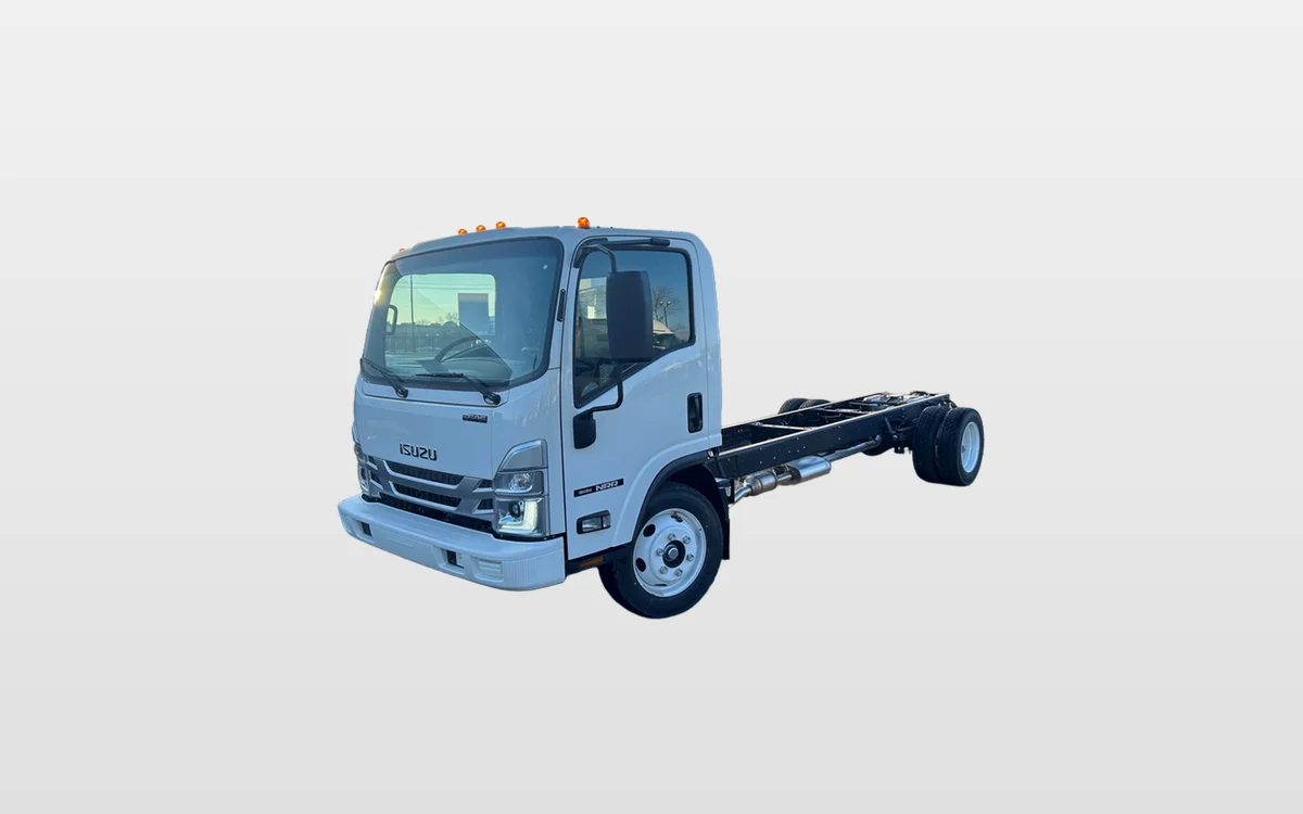 2025 Isuzu NRR - image 1