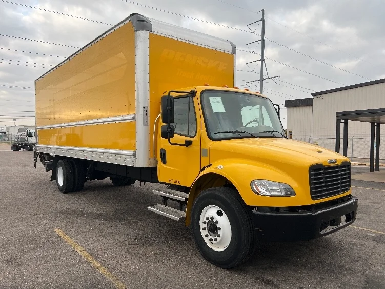 2022 Freightliner M2 106 in Dallas, TX