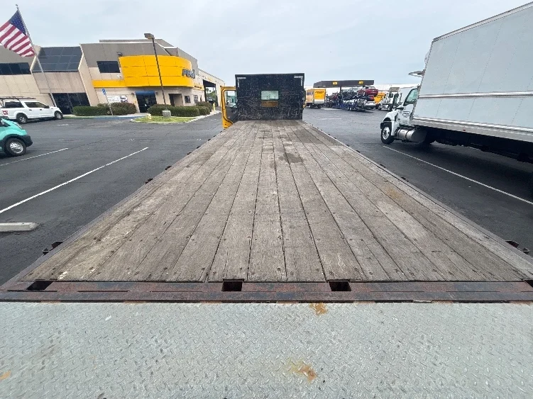 2020 Freightliner M2 106 in La Mirada, CA — photo 10