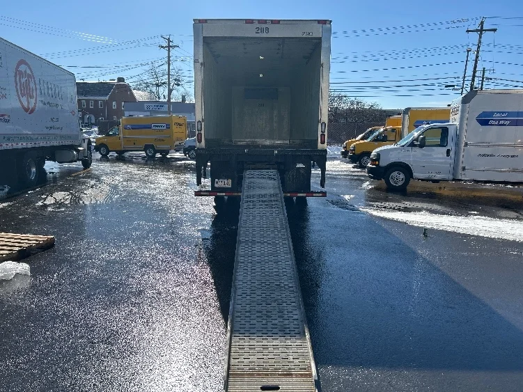2022 Hino L6 in Londonderry, NH — photo 9
