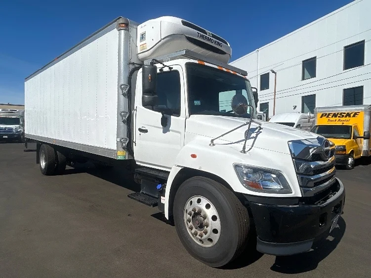 2022 Hino L6
