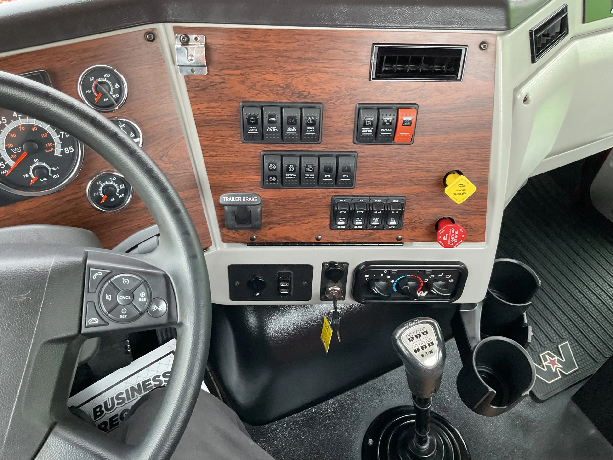 2022 Western Star 4700 in Dubuque, IA — photo 5