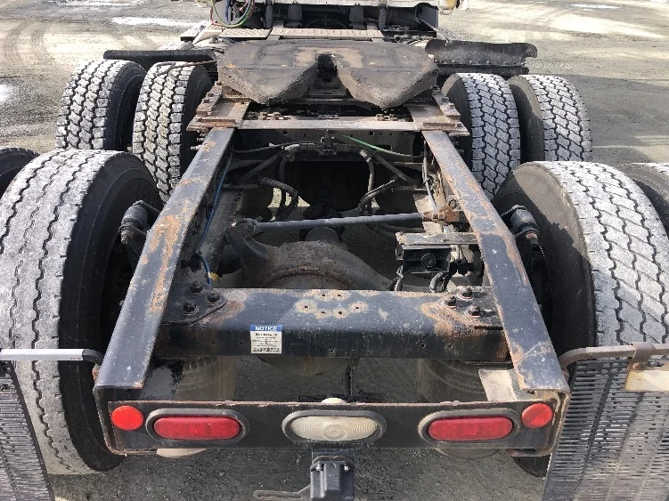 2021 Freightliner Cascadia - image 6