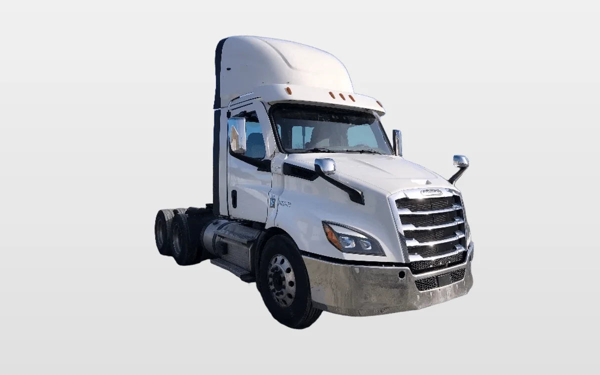 2021 Freightliner Cascadia - image 1