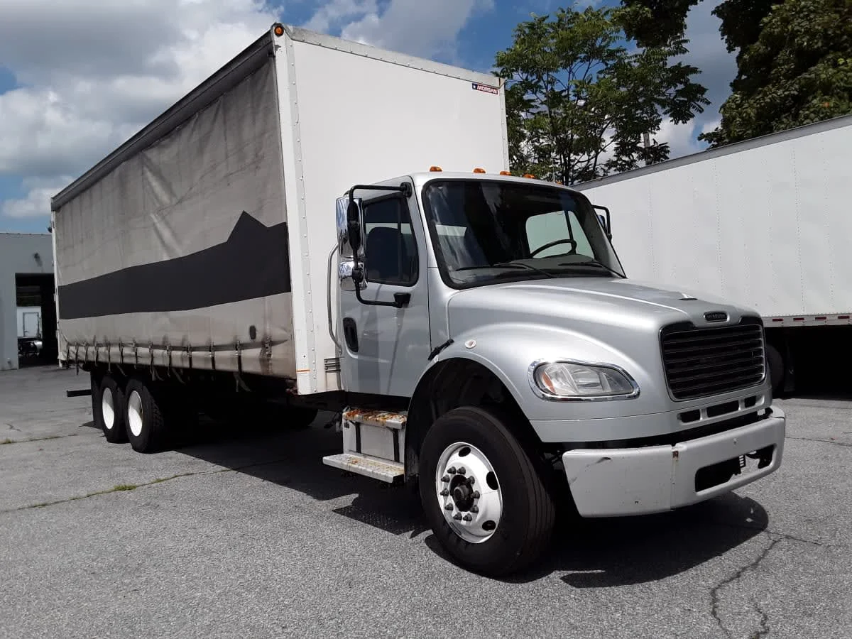 2020 Freightliner M2 106 in Allentown, PA — photo 3