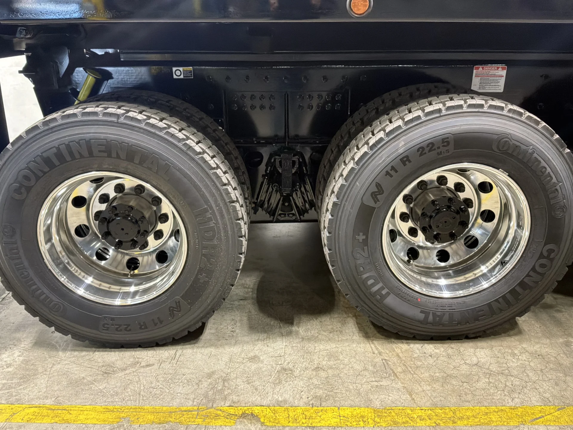 2027 Kenworth T880 in Ardmore, OK — photo 3