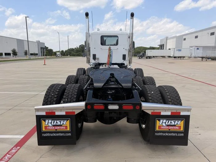 2027 Peterbilt 567 — photo 7