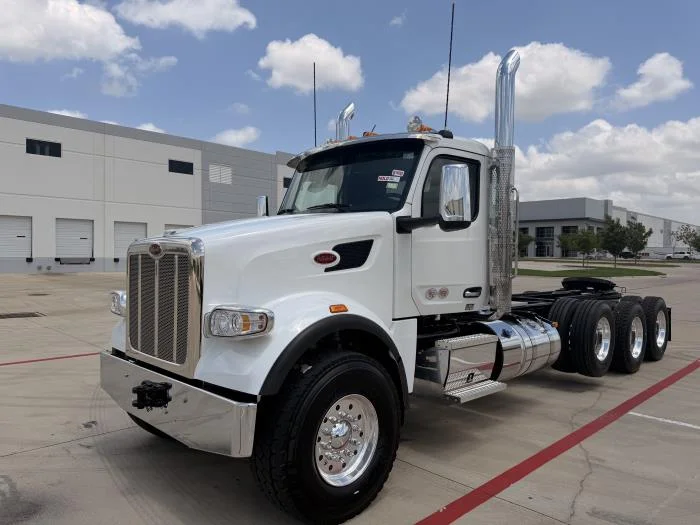 2027 Peterbilt 567 — photo 2