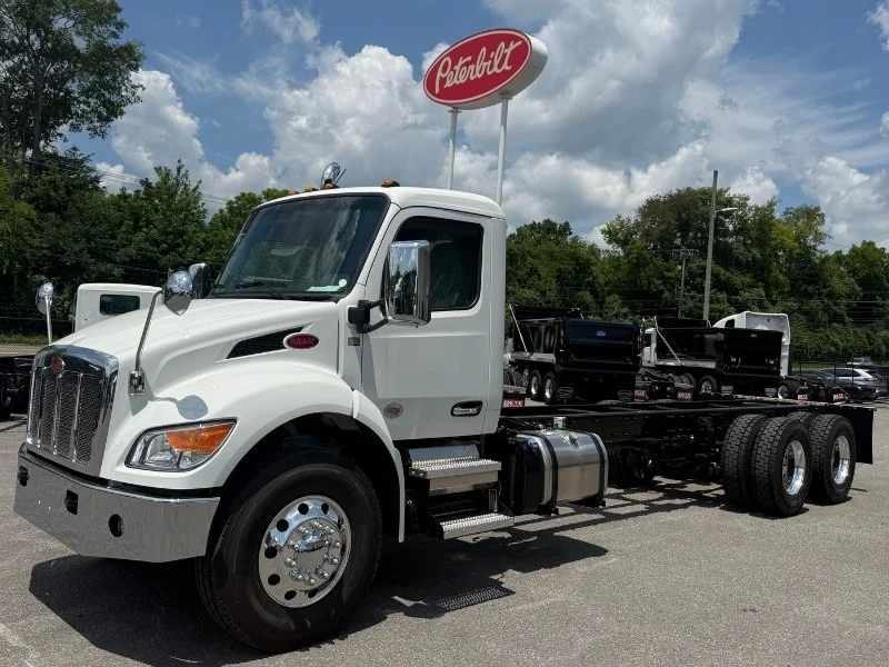 2027 Peterbilt 548 in Knoxville, TN — photo 2
