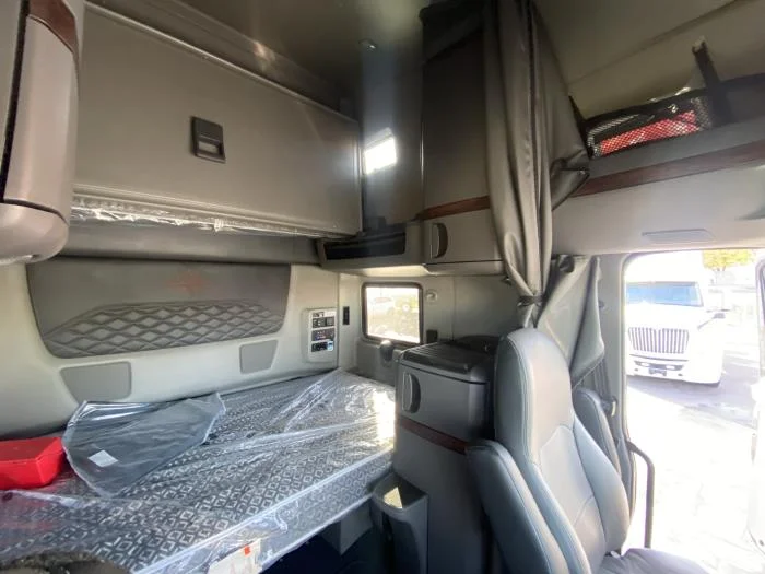 2026 International LT - image 11