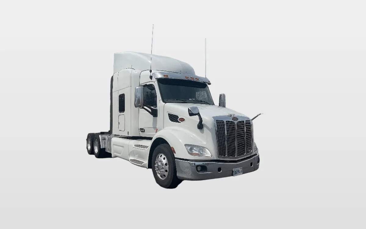 2019 Peterbilt 579 - image 1