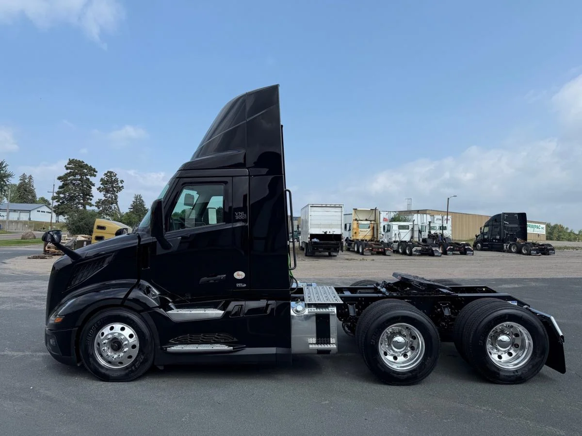 2026 Volvo in Sauk Rapids, MN — photo 2
