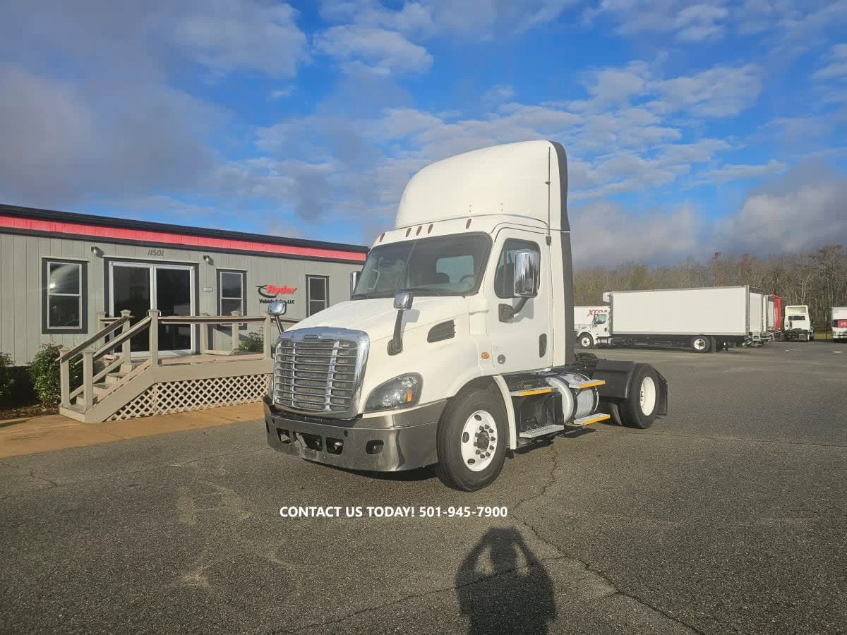 2018 Freightliner Cascadia in North Little Rock, AR