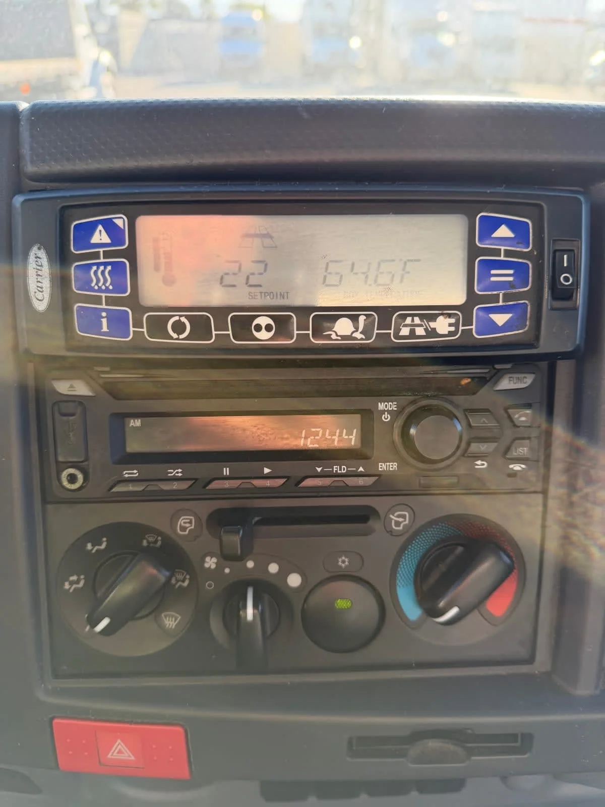 2020 Isuzu NQR - image 7