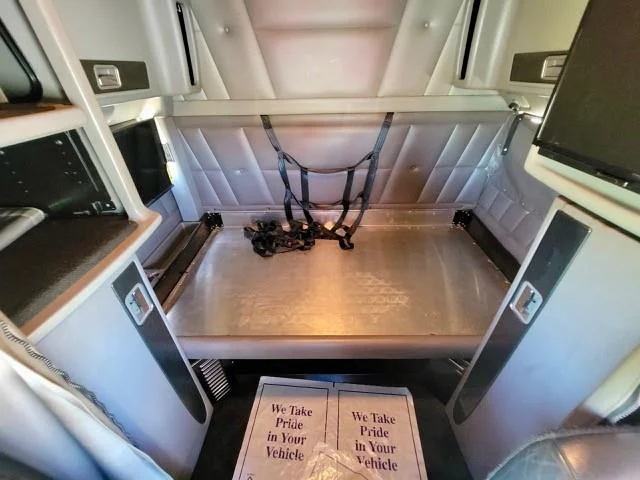 2022 Peterbilt 389 - image 20