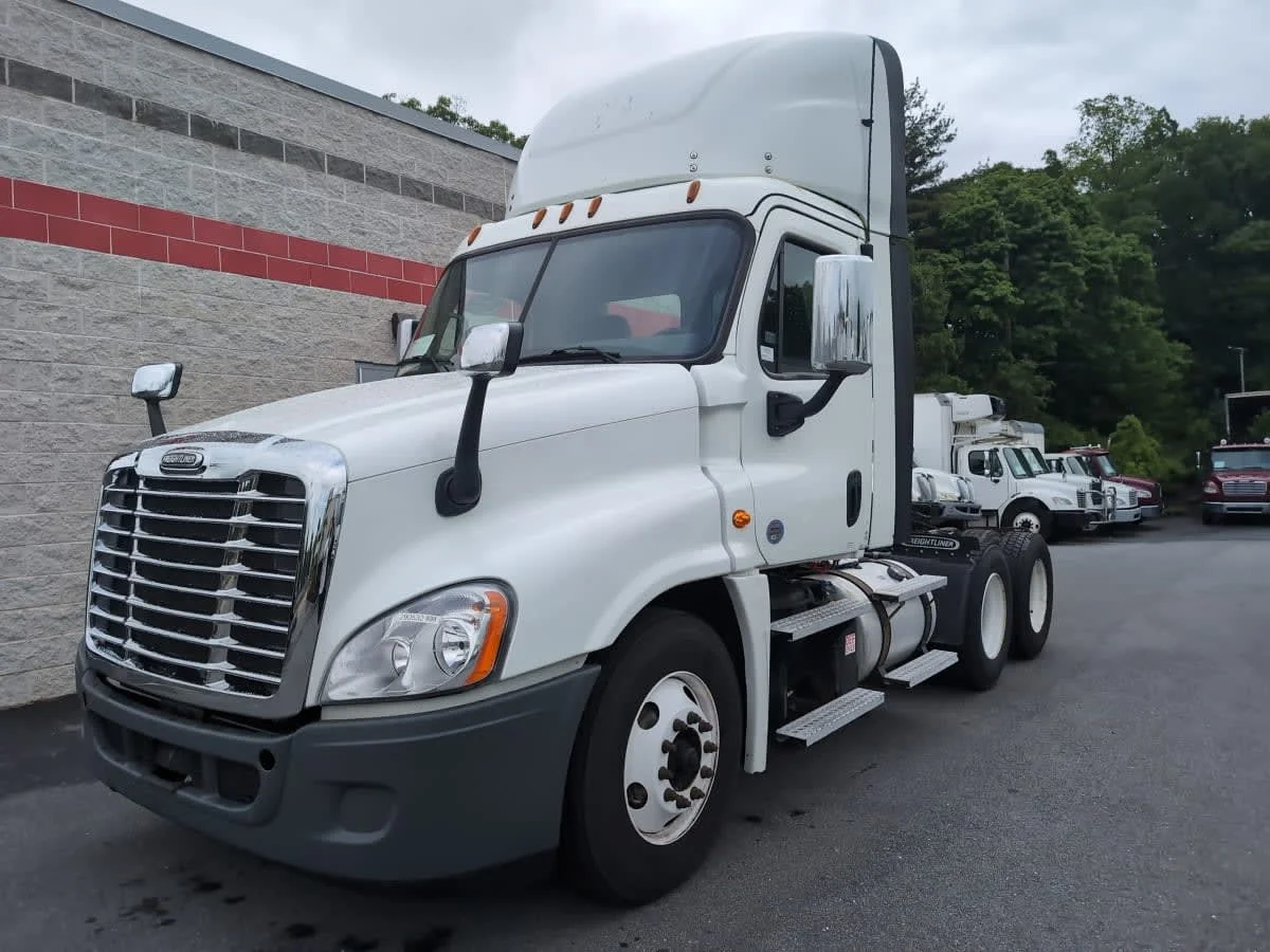 2020 Freightliner Cascadia in Norwood, MA