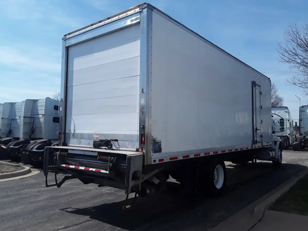 2019 International MV - image 4