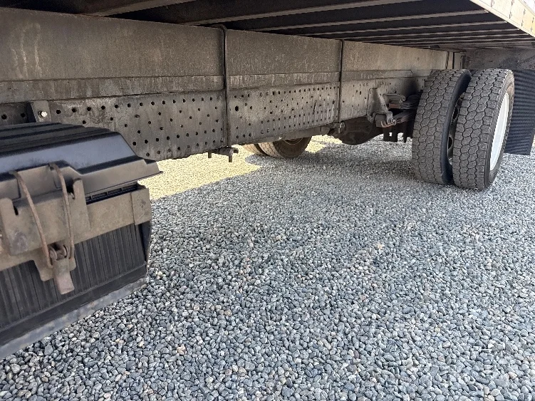 2020 Isuzu NRR in West Sacramento, CA — photo 5