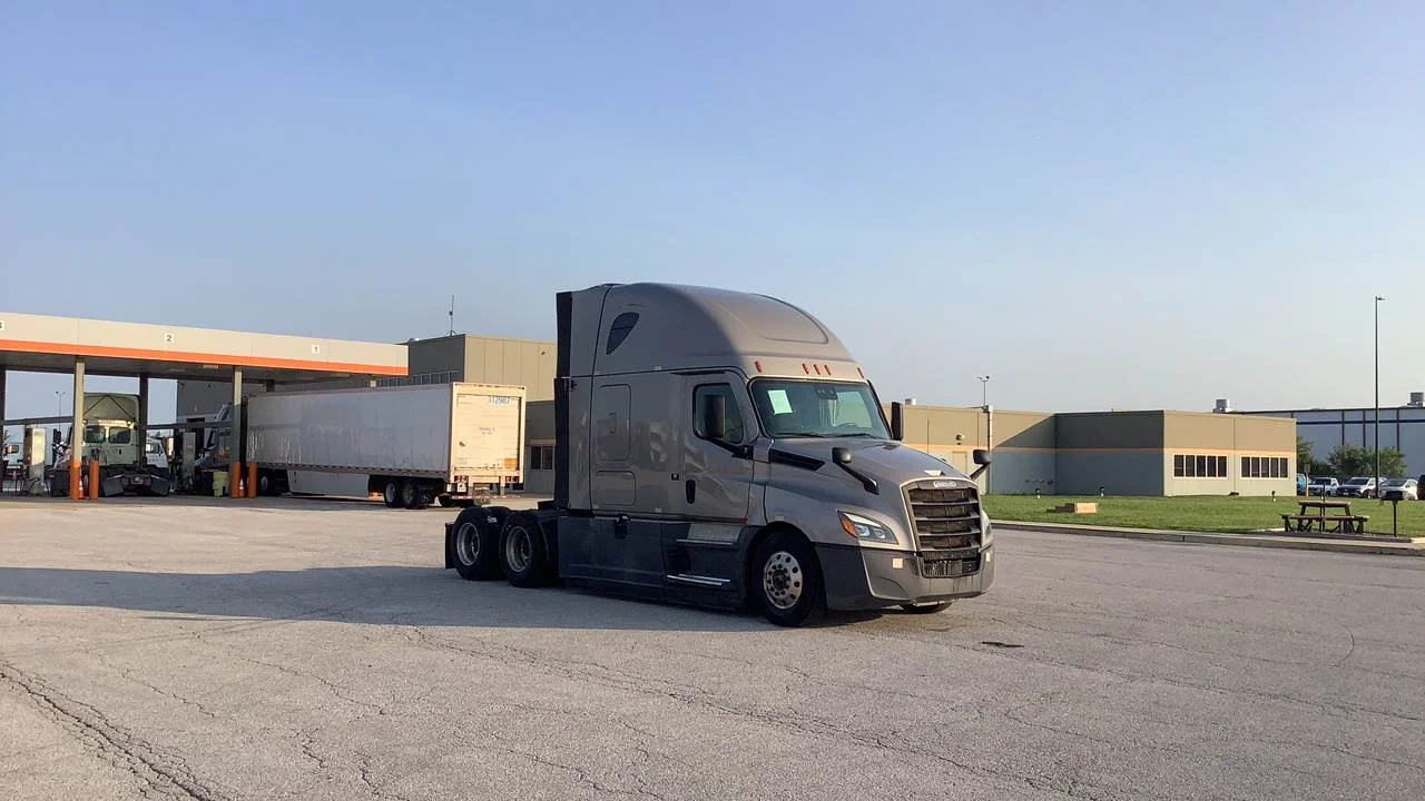 2023 Freightliner Cascadia