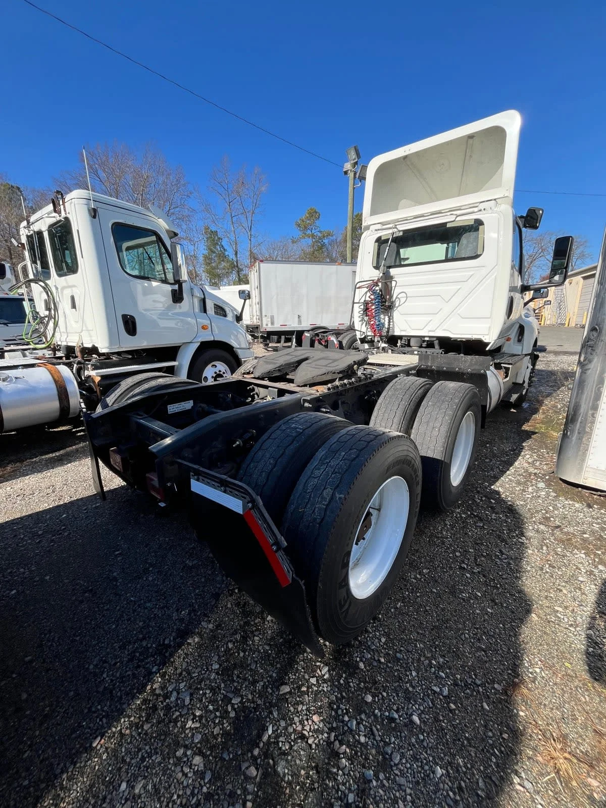 2019 International LT in Ashland, VA — photo 4