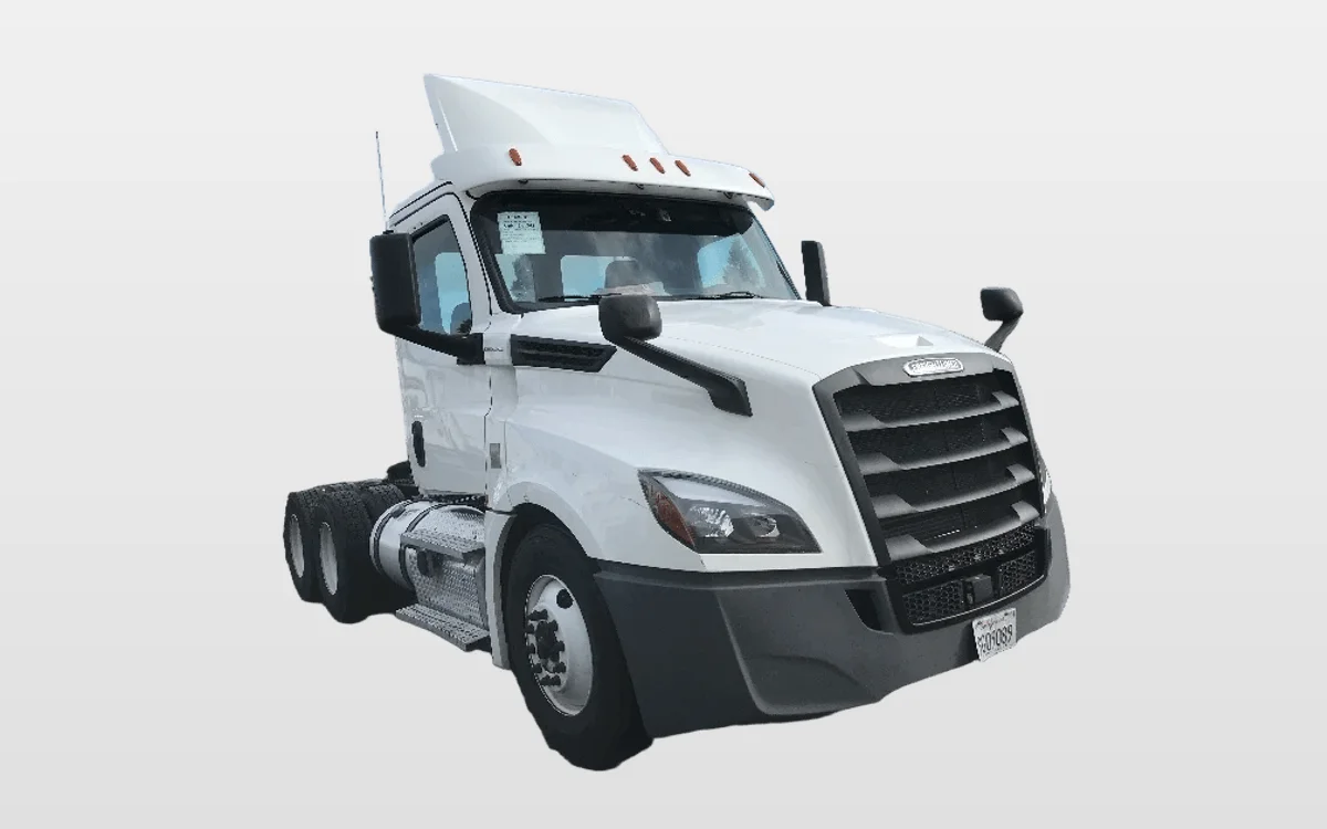 2020 Freightliner - image 1