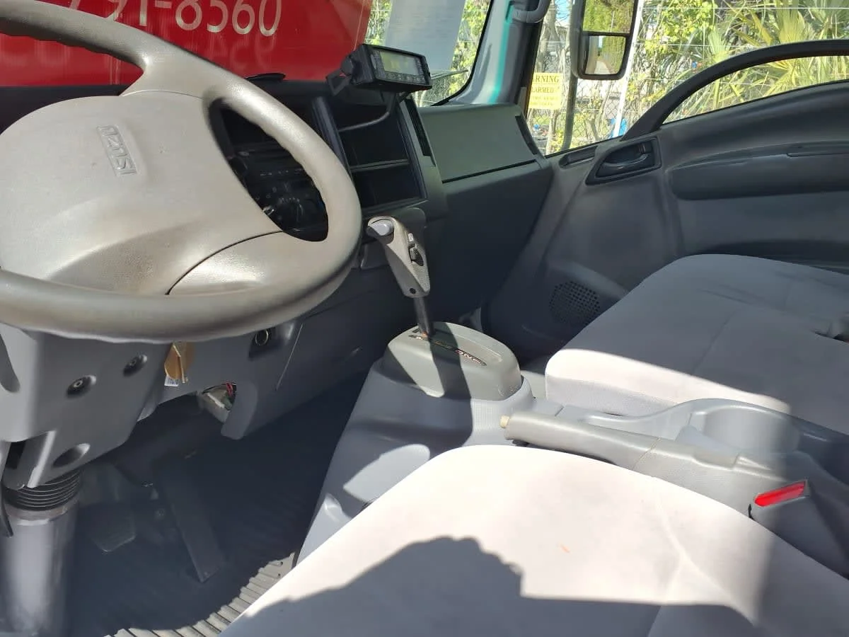 2019 Isuzu NQR in Davie, FL — photo 8