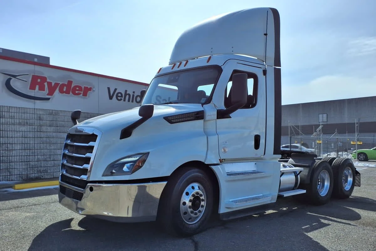 2020 Freightliner Cascadia in Memphis, TN