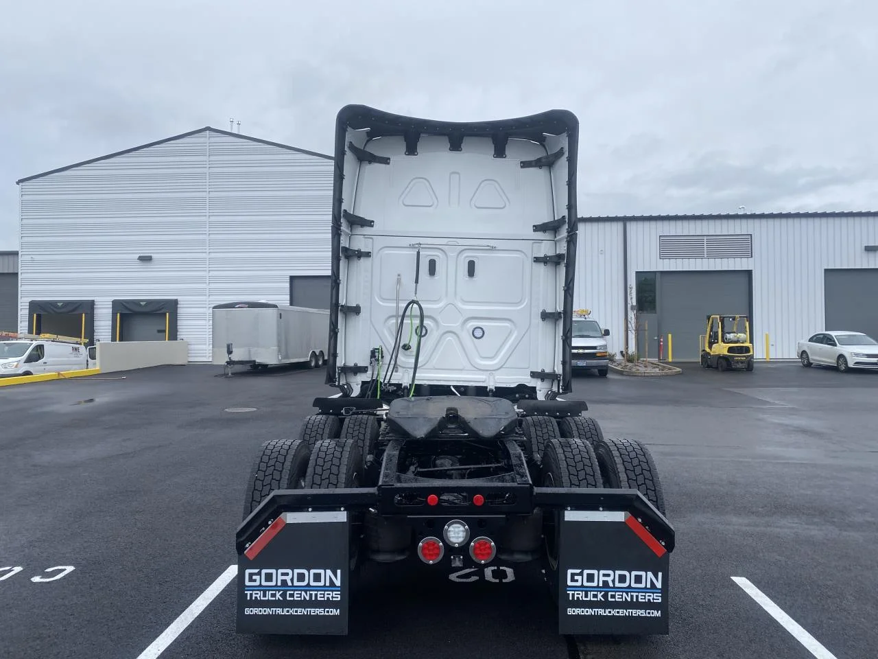 2027 Freightliner Cascadia - image 6