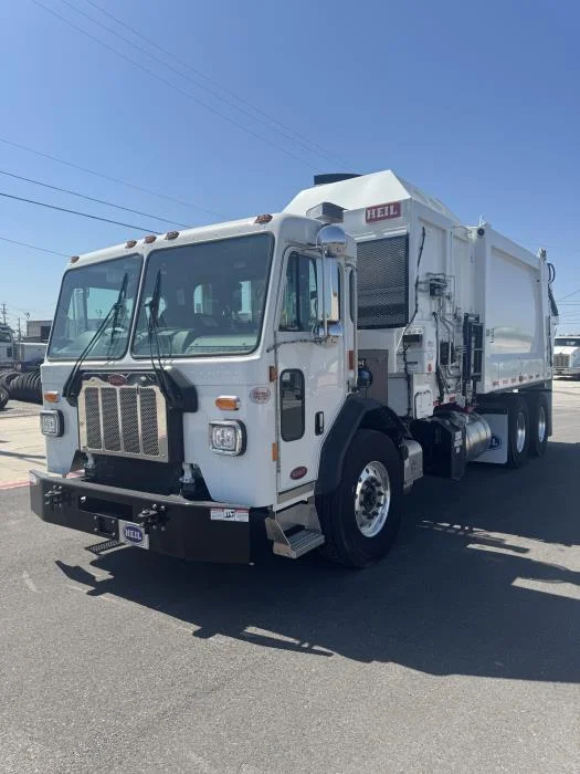 2026 Peterbilt 520 — photo 2