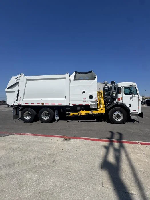 2026 Peterbilt 520 — photo 8