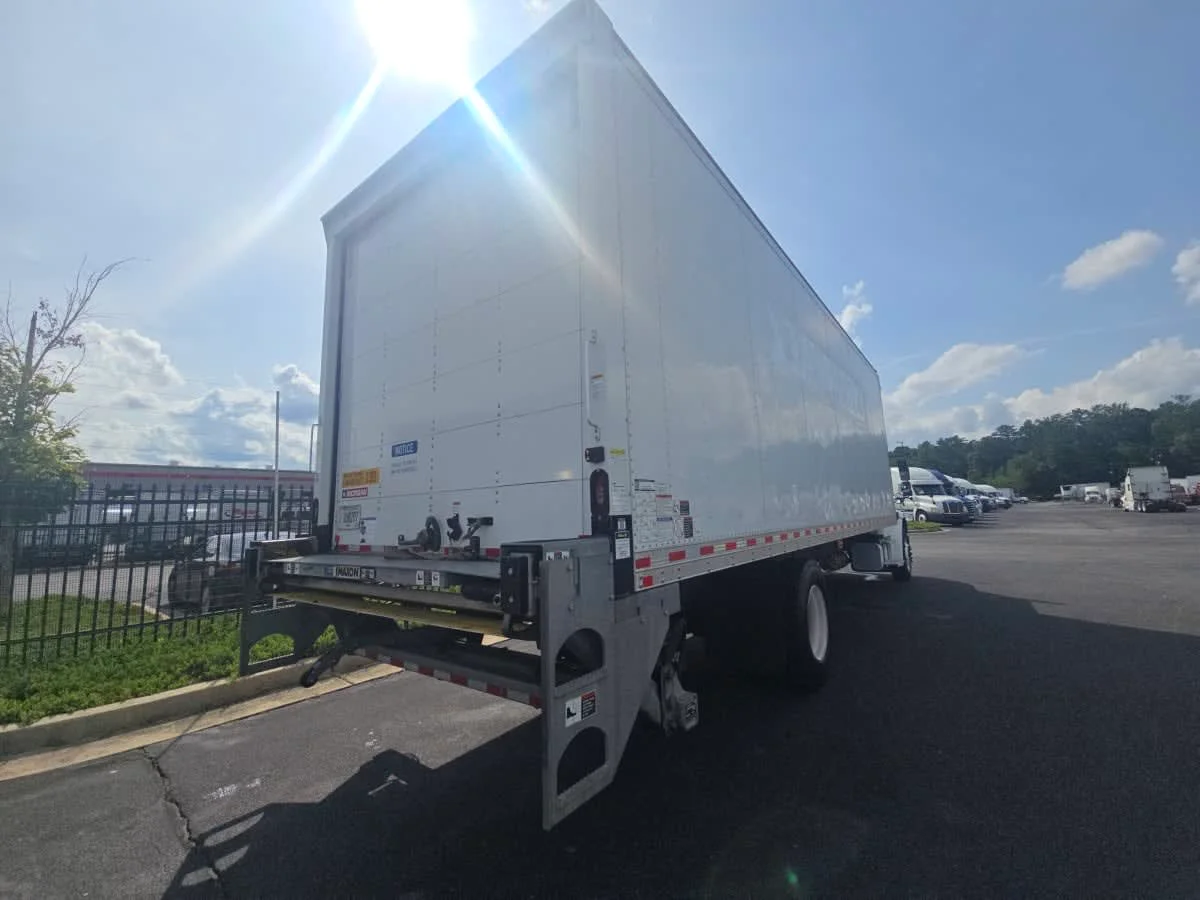 2022 Freightliner M2 106 in Atlanta, GA — photo 4