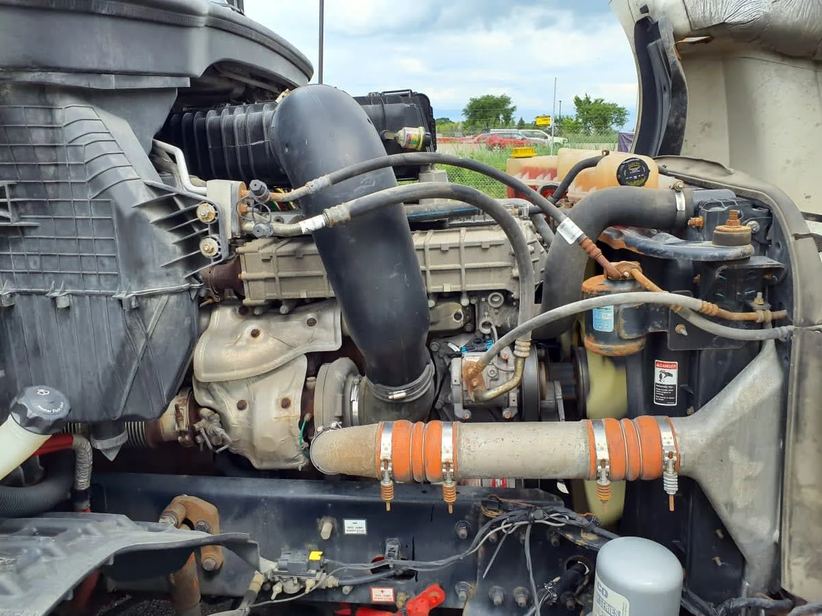 2019 Freightliner Cascadia in Oak Creek, WI — photo 11