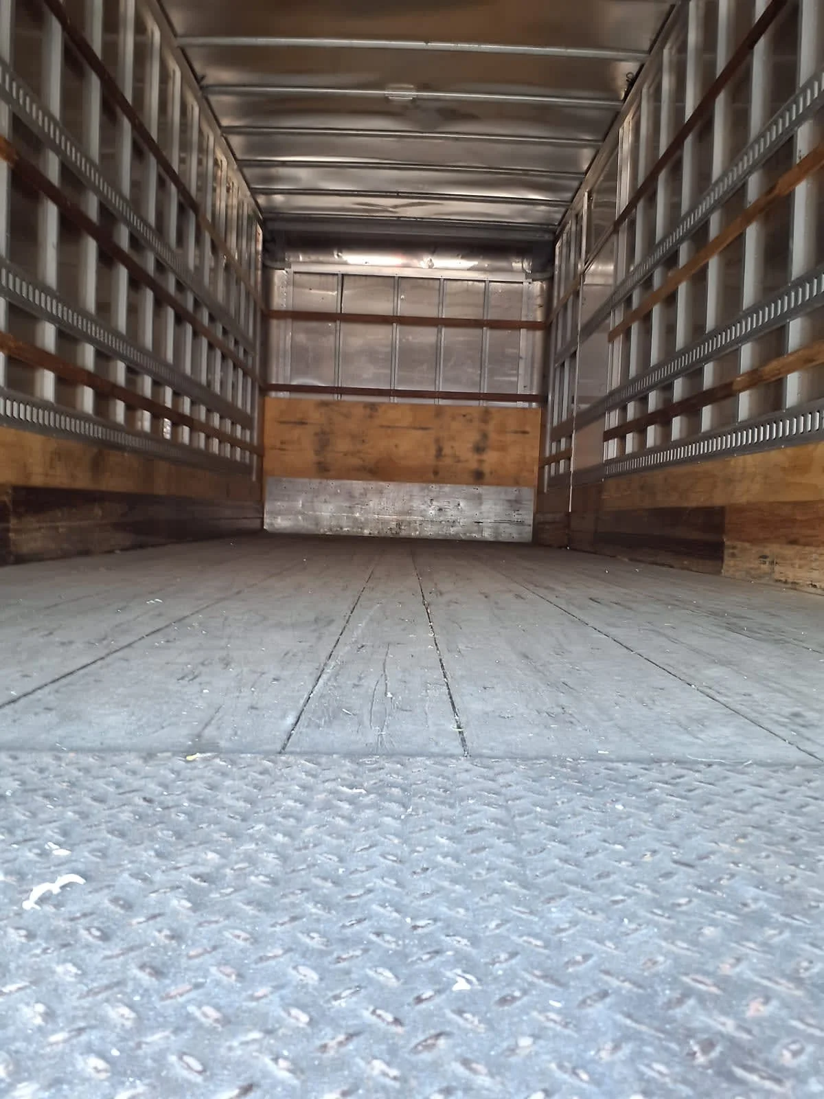 2019 International MV - image 8