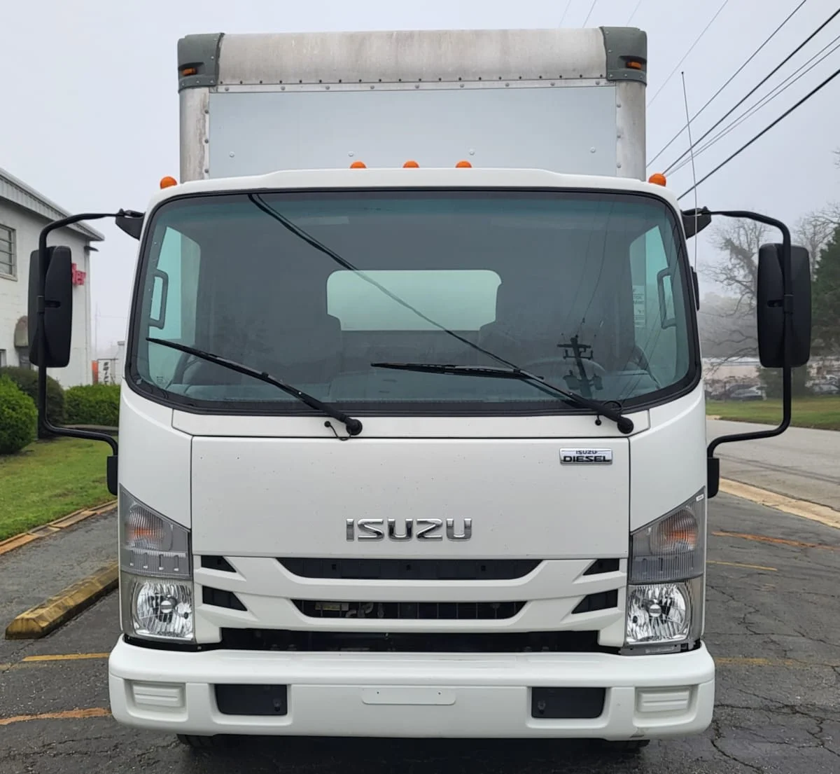 2017 Isuzu NPR - image 2
