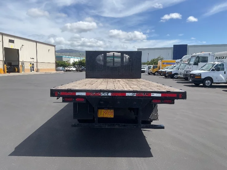 2020 Isuzu NQR in Torrance, CA — photo 7