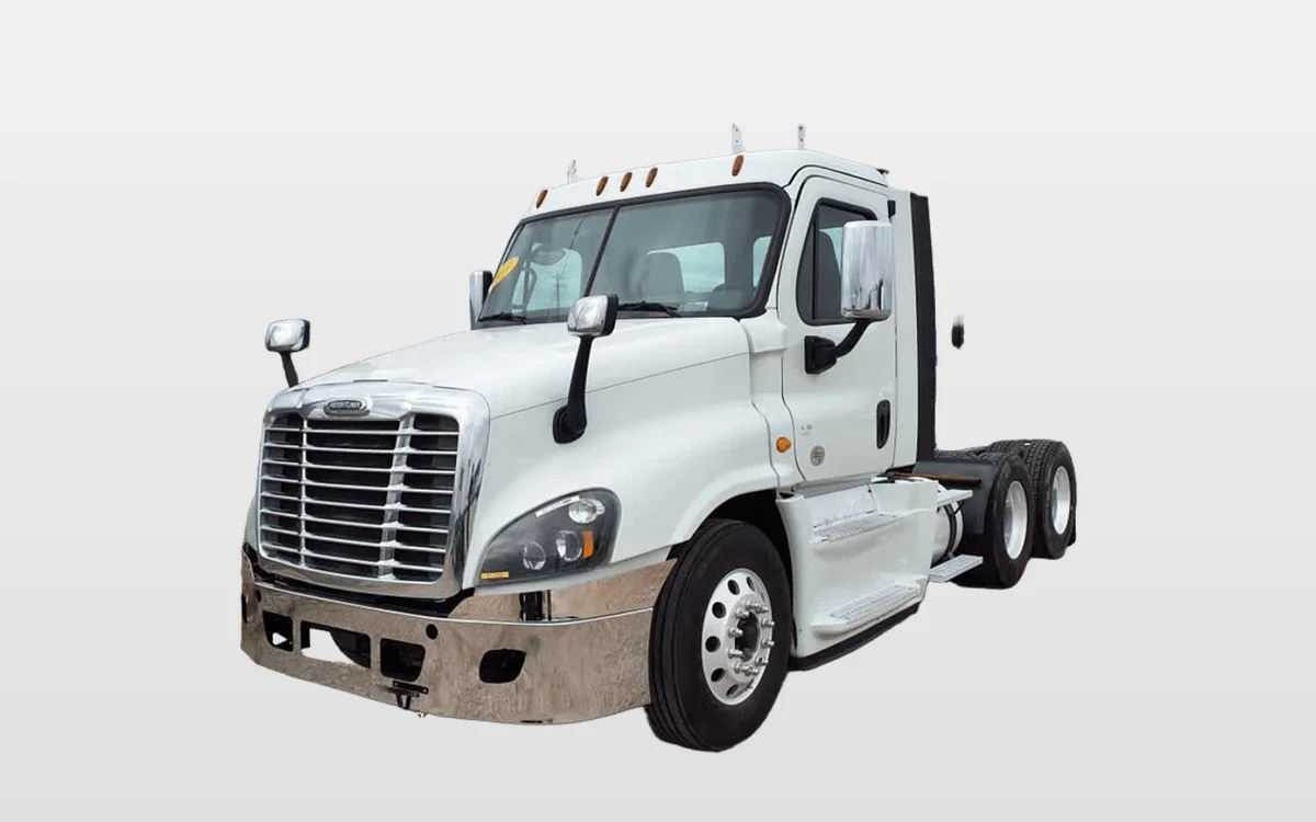 2019 Freightliner - image 1