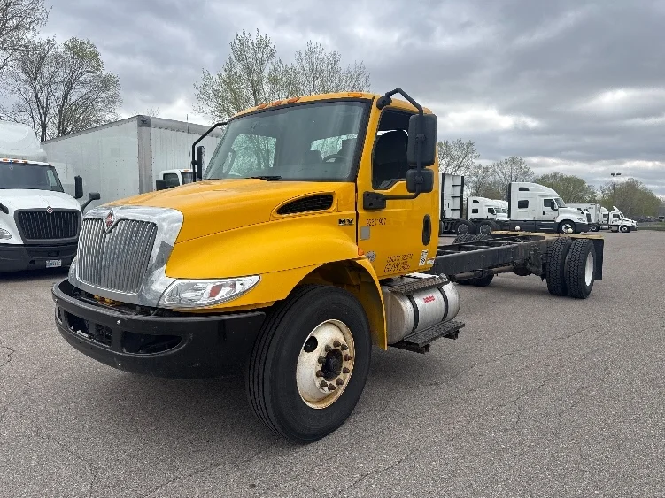 2021 International MV in Brooklyn Park, MN — photo 3