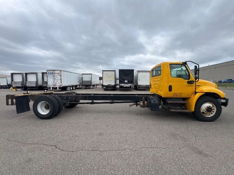 2021 International MV in Brooklyn Park, MN — photo 9