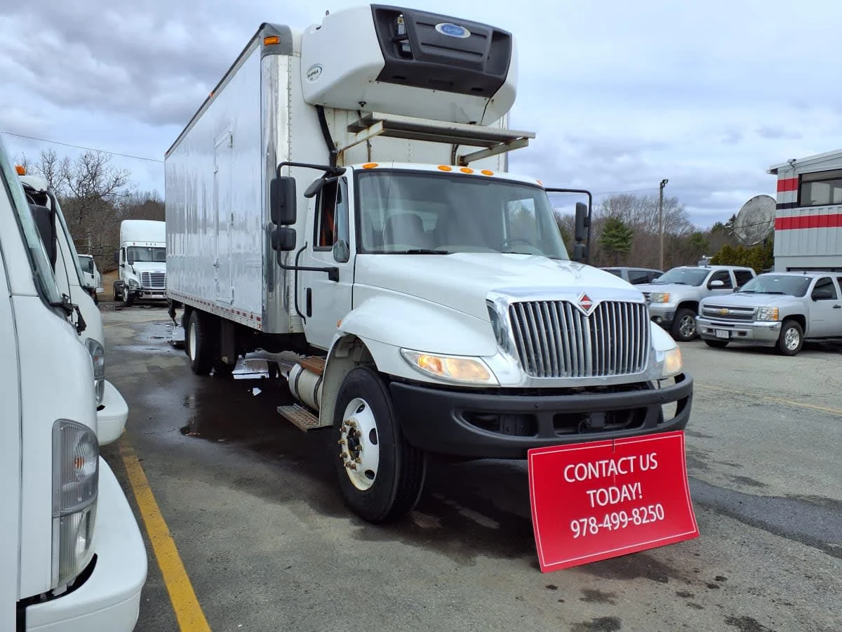 2019 International 4300 in Salisbury, MA — photo 3