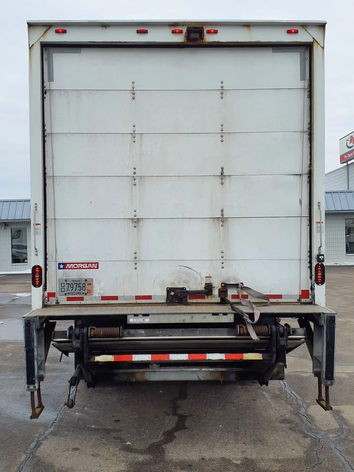 2019 International 4300 in Oak Creek, WI — photo 5