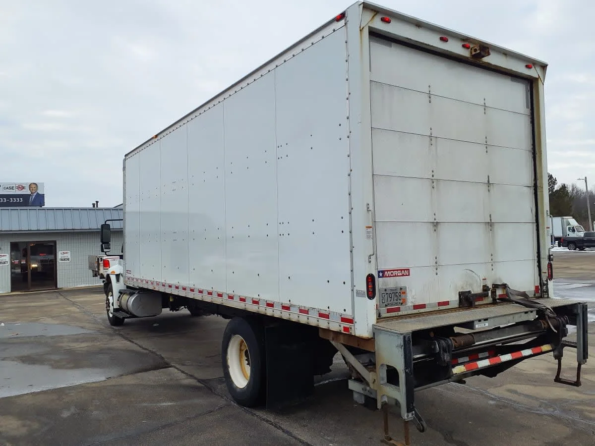 2019 International 4300 in Oak Creek, WI — photo 6