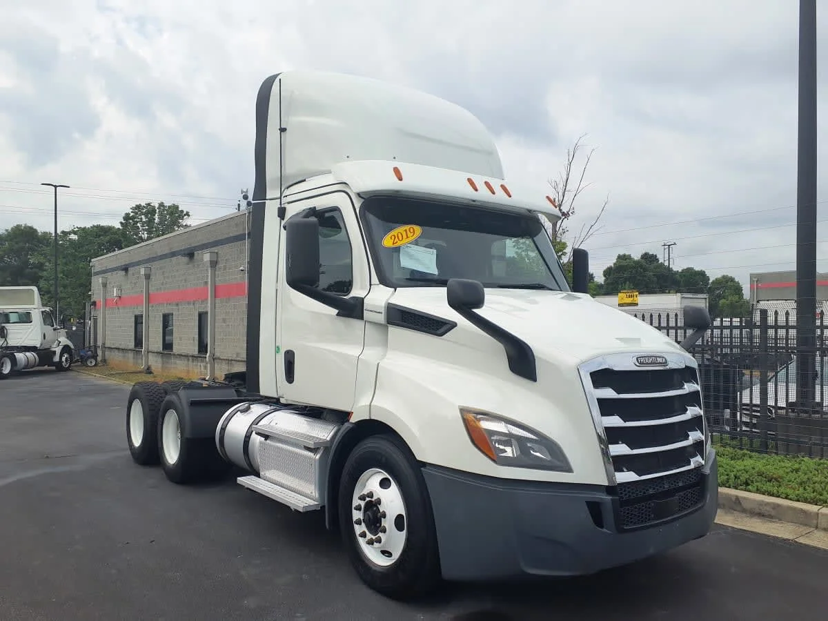 2019 Freightliner Cascadia