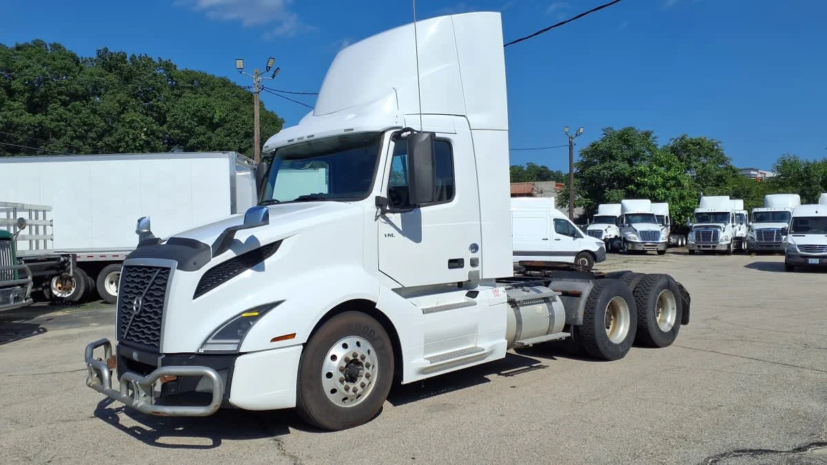 2020 Volvo VNL 860