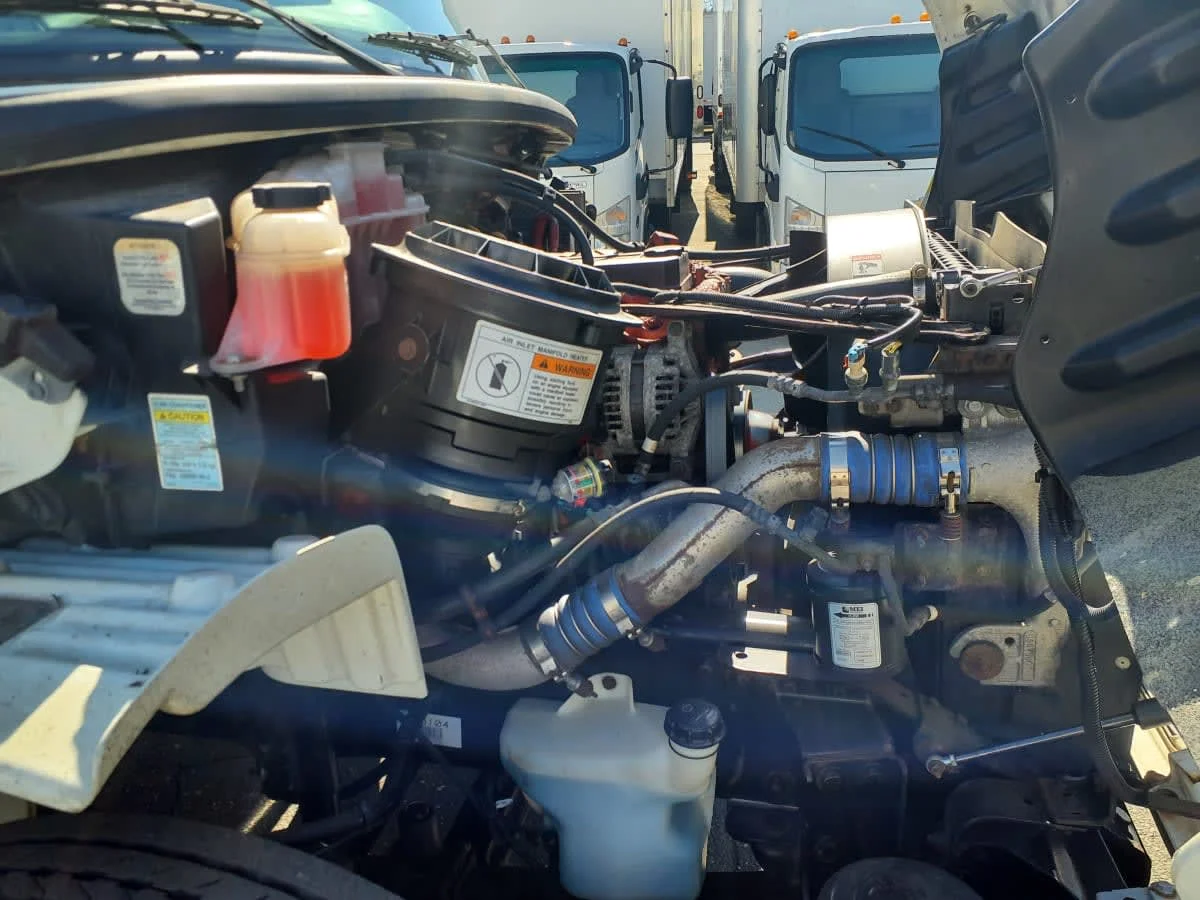 2014 Freightliner M2 106 - image 12