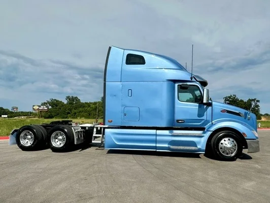 2023 Peterbilt 579 in Springdale, AR — photo 25