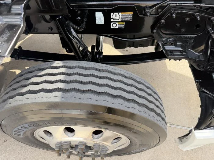 2019 Peterbilt 579 - image 22