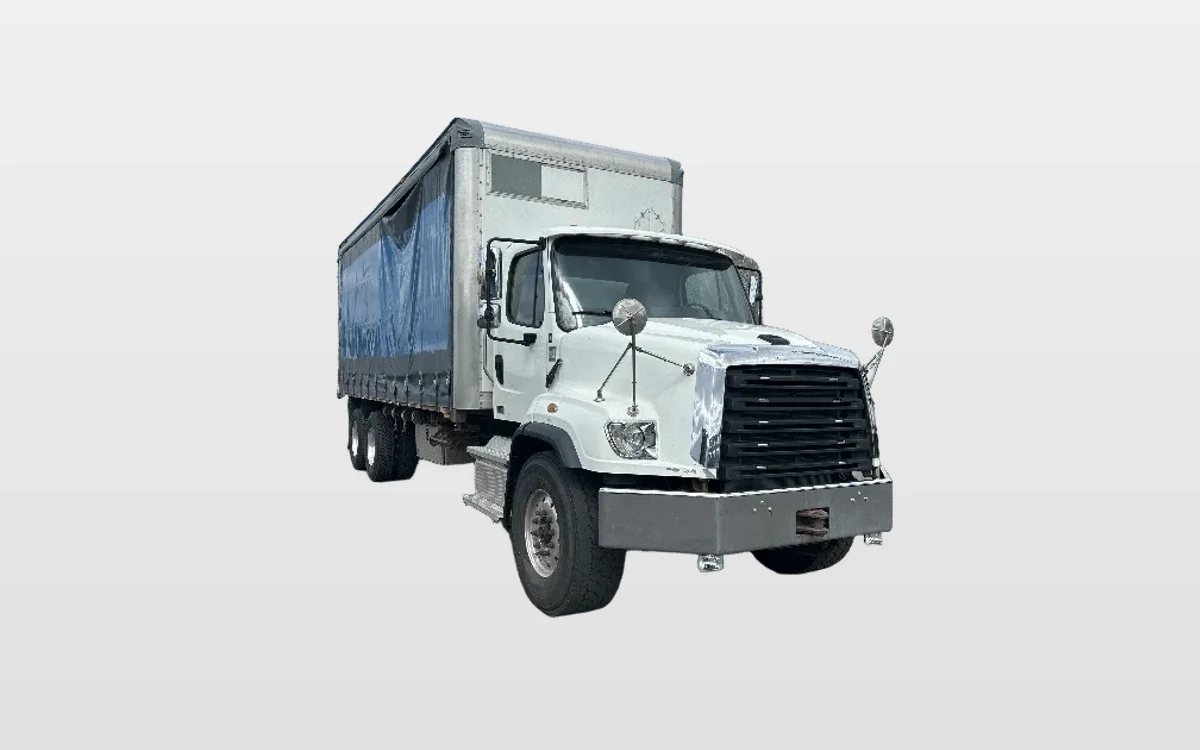 2020 Freightliner 114SD - image 1