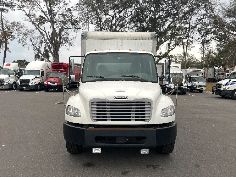 2021 Freightliner M2 106 - image 2